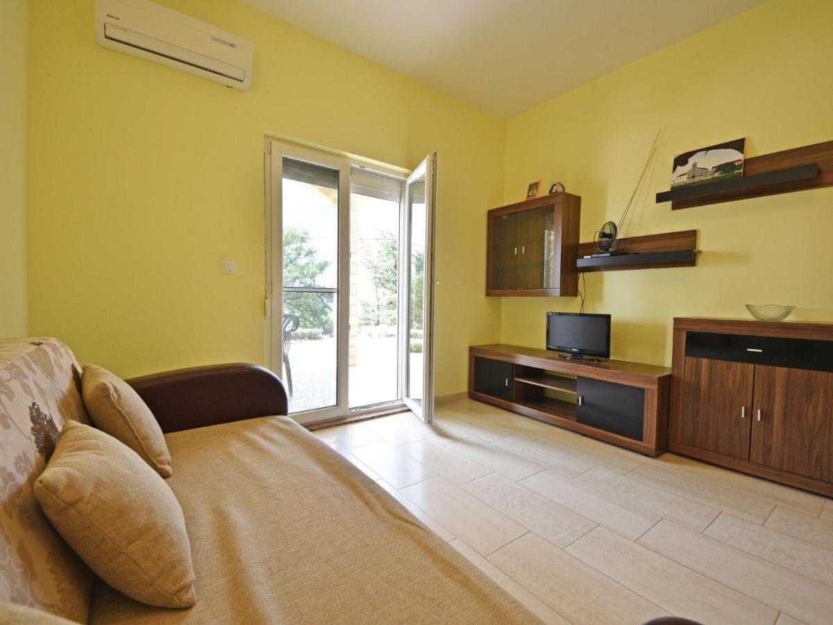 Apartment Ivan-5 By Interhome Maslenica Exterior foto